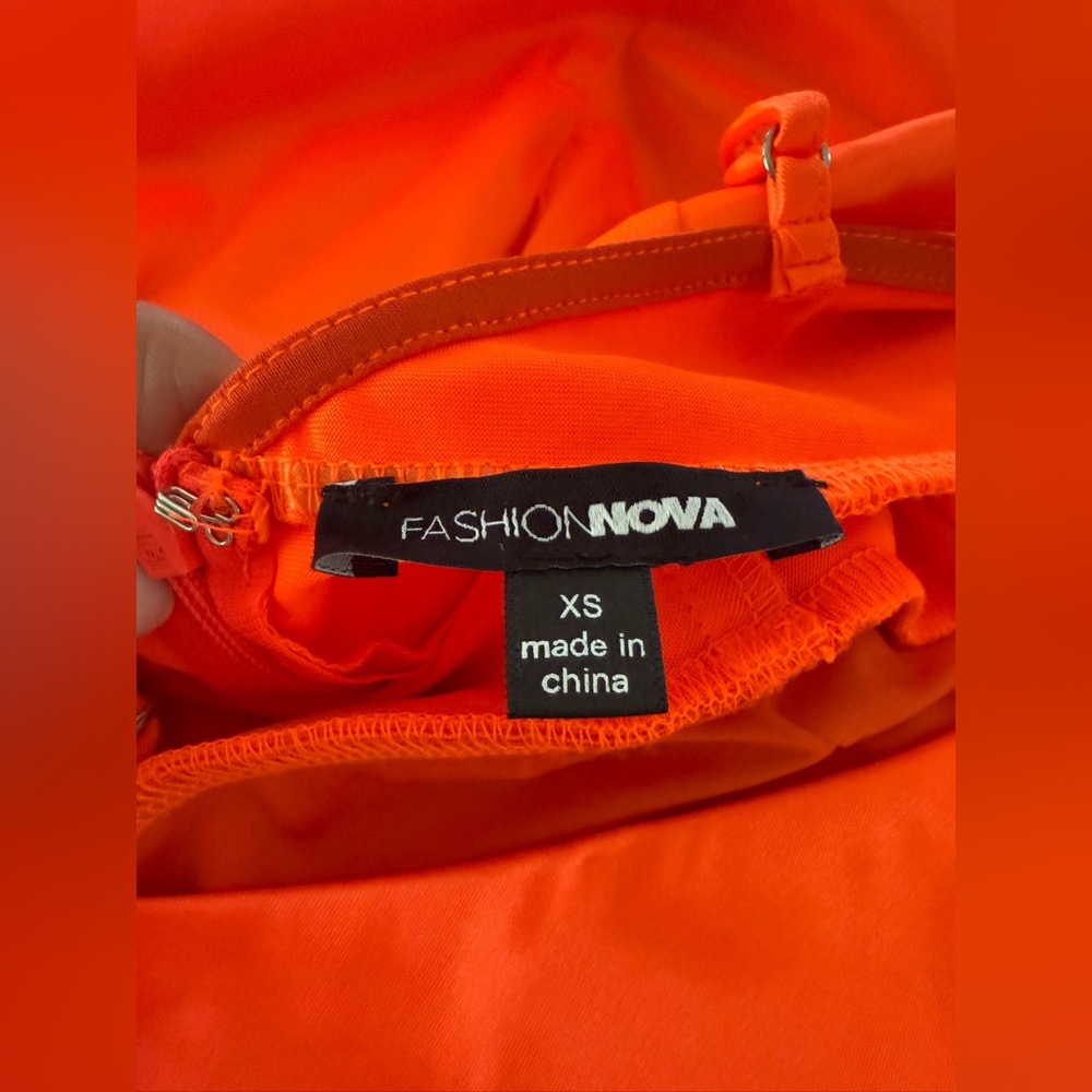 Fashion Nova Spaghetti Strap Mini Dress Size XS Bodycon Bright Orange. - Picture 4 of 4